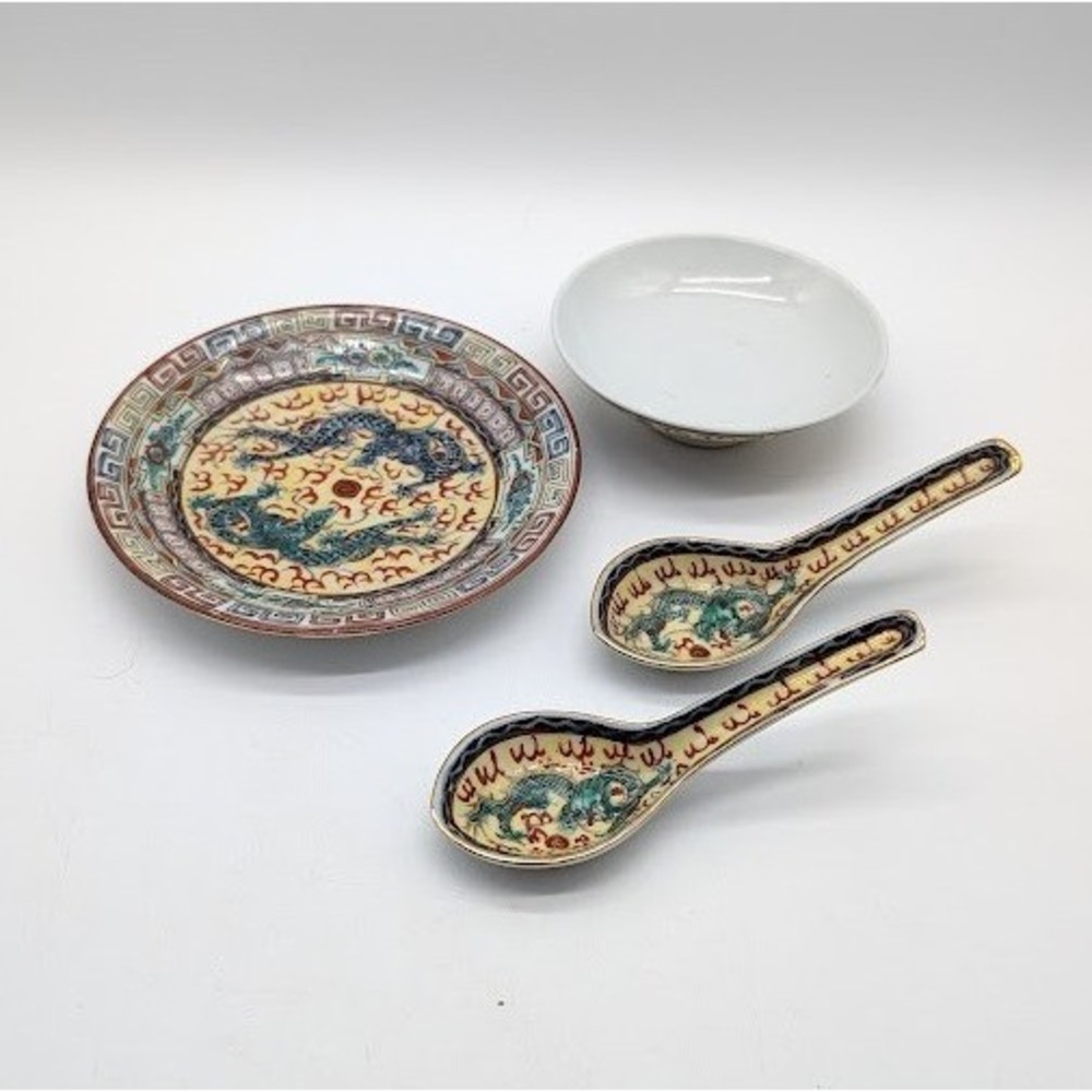 4 Set Yellow Famille Rose Twin Dragon Porcelain‎ Cup Saucer Spoon Hong Kong